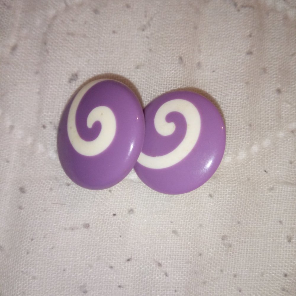 Generic Earring Set
